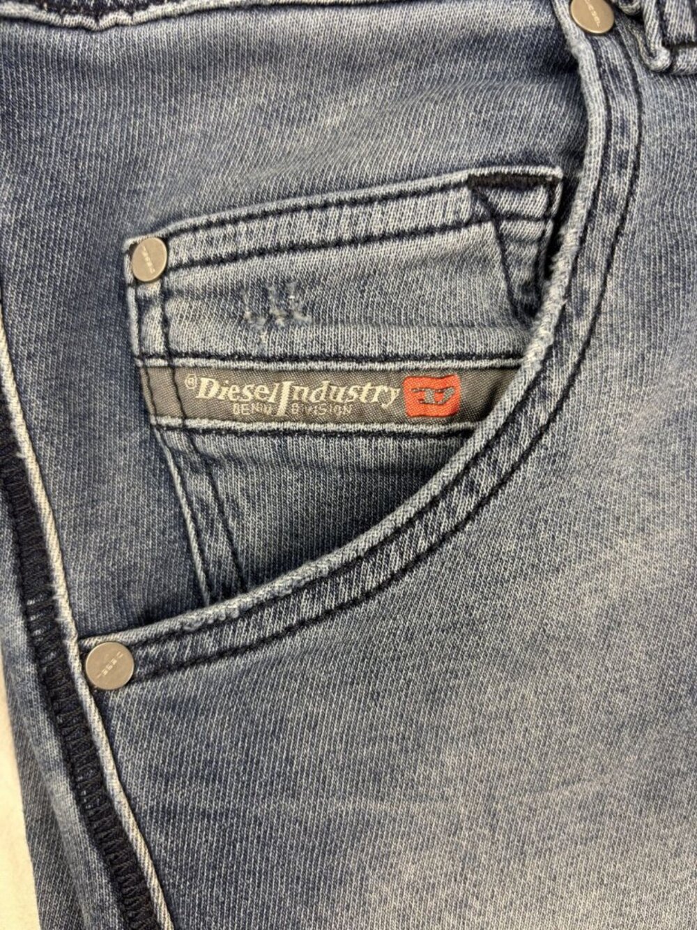 Diesel Krooley-NE Jogg Jeans W32 Distressed Blue Wash - Picture 8 of 16